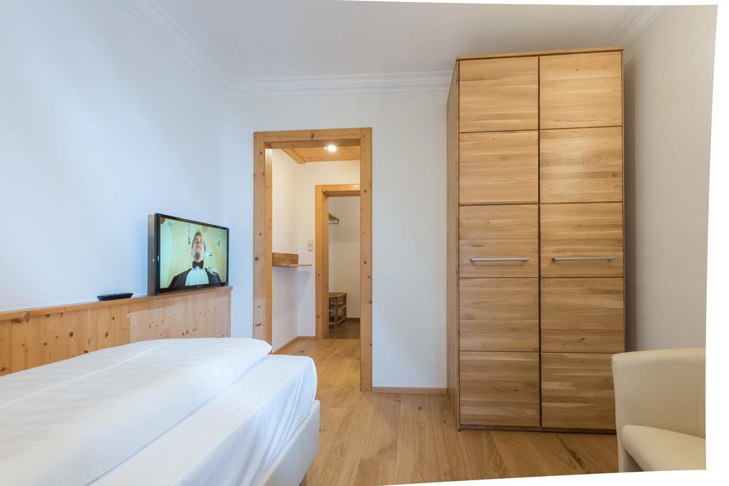Hotel & Restaurant Ragginger Attersee 阿特湖畔的努斯多夫 外观 照片