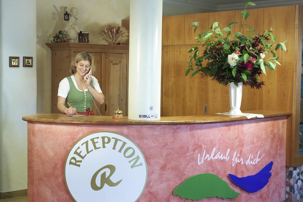 Hotel & Restaurant Ragginger Attersee 阿特湖畔的努斯多夫 外观 照片